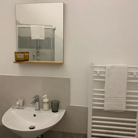 ゲストハウス Casimiro 49 チェゼーナ